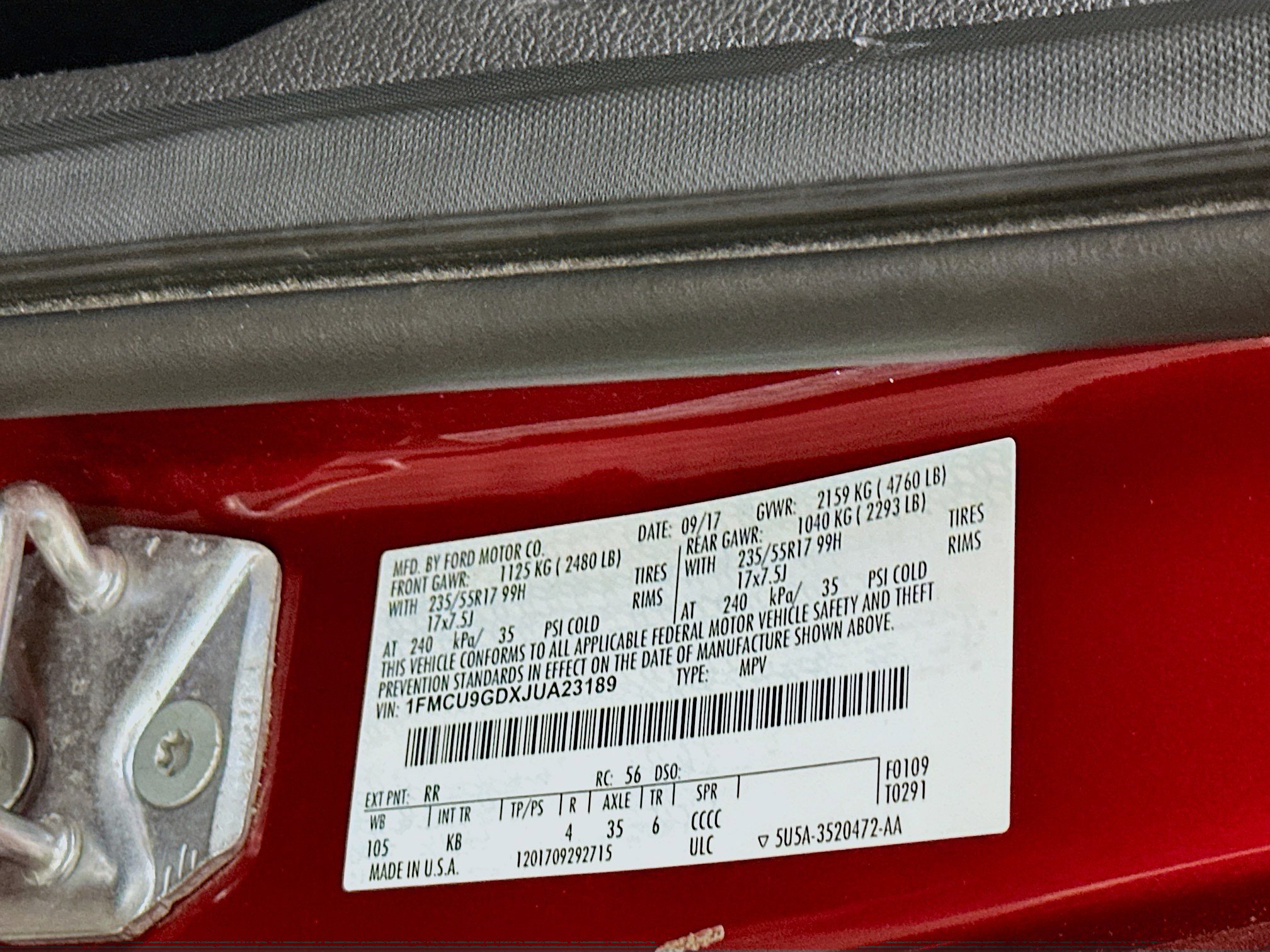 Used 2018 Ford Escape SE image 12