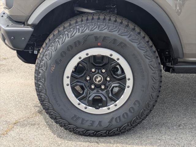New 2026 Ford Bronco Badlands AWD/4WD image 8