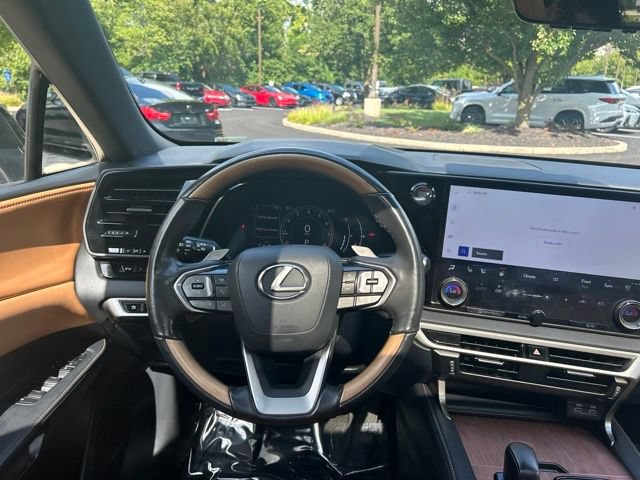Used 2023 Lexus RX 350 Premium w/ Accessory Package AWD/4WD image 12