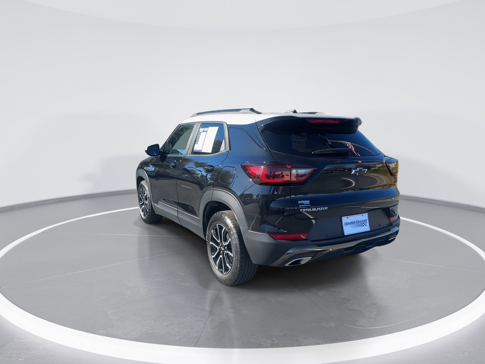 Certified 2024 Chevrolet TrailBlazer ACTIV w/ Driver Confidence Package image 7