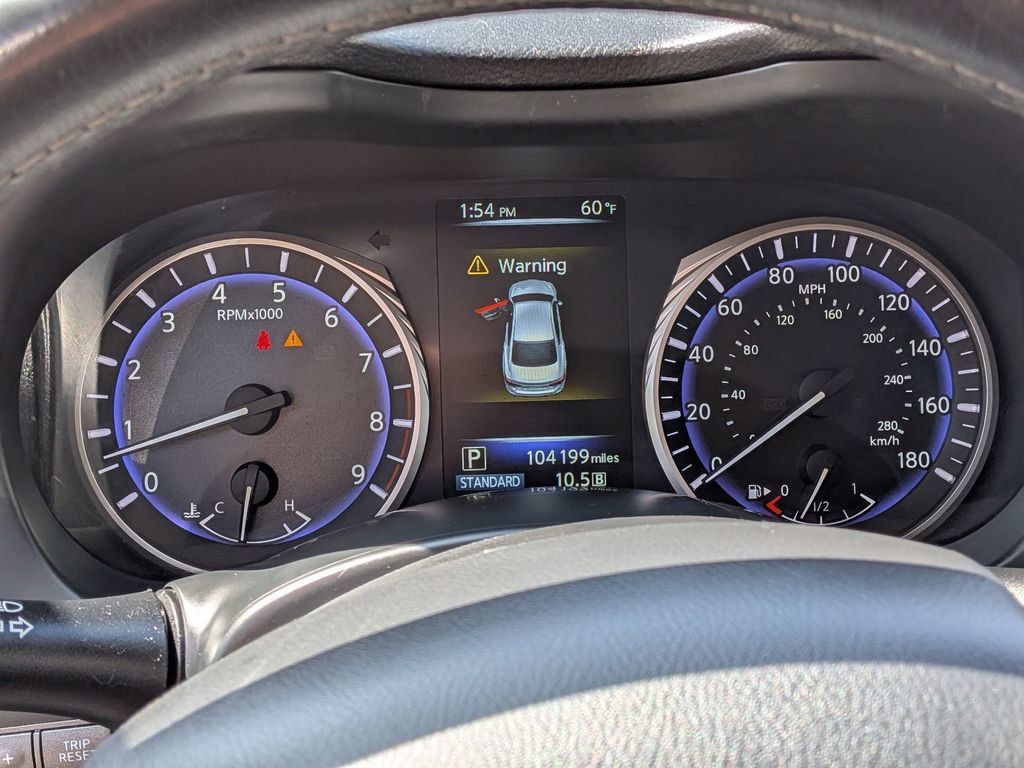 Used 2015 INFINITI Q50 image 16