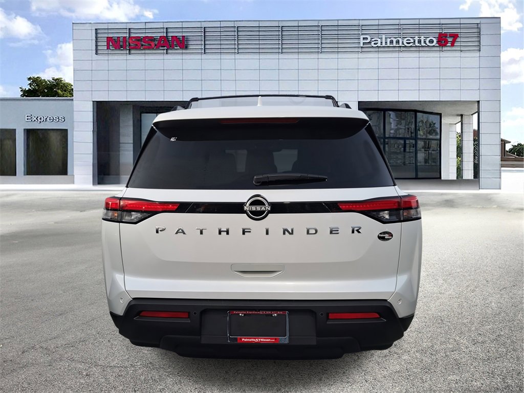 New 2025 Nissan Pathfinder SV w/ Cargo Package image 4