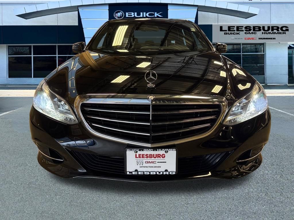 Used 2014 Mercedes-Benz E 350 4MATIC Sedan image 2