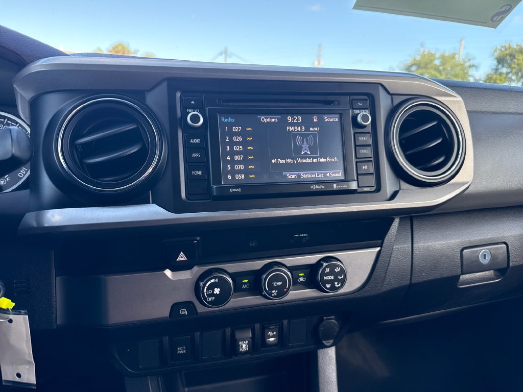 Used 2019 Toyota Tacoma SR5 RWD image 18