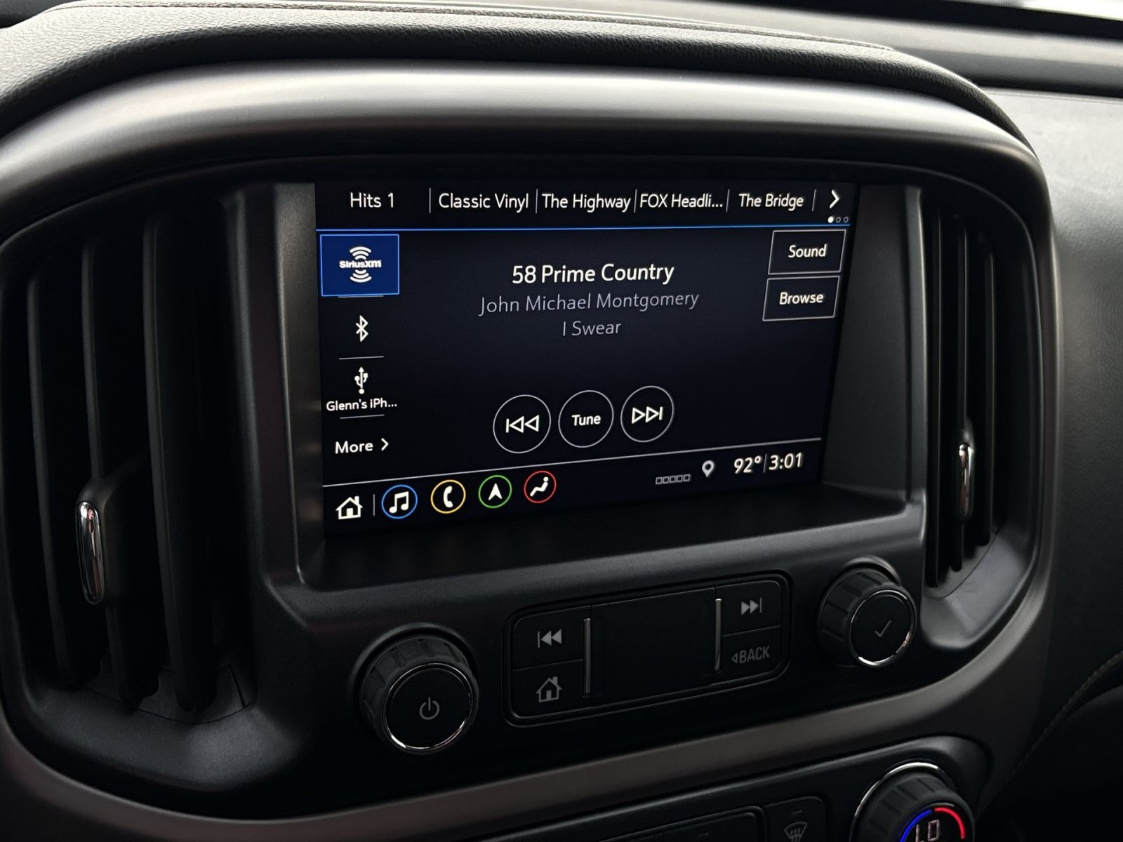 Used 2021 GMC Canyon AT4 w/ Driver Alert Package AWD/4WD image 18