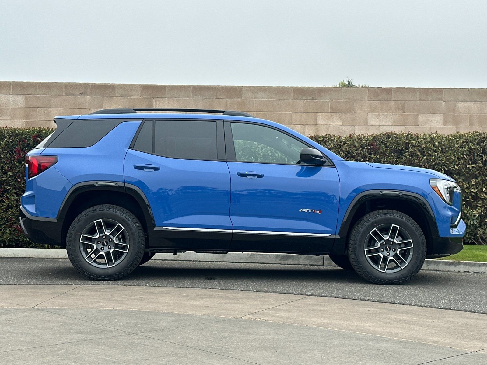 New 2026 GMC Terrain AT4 image 3