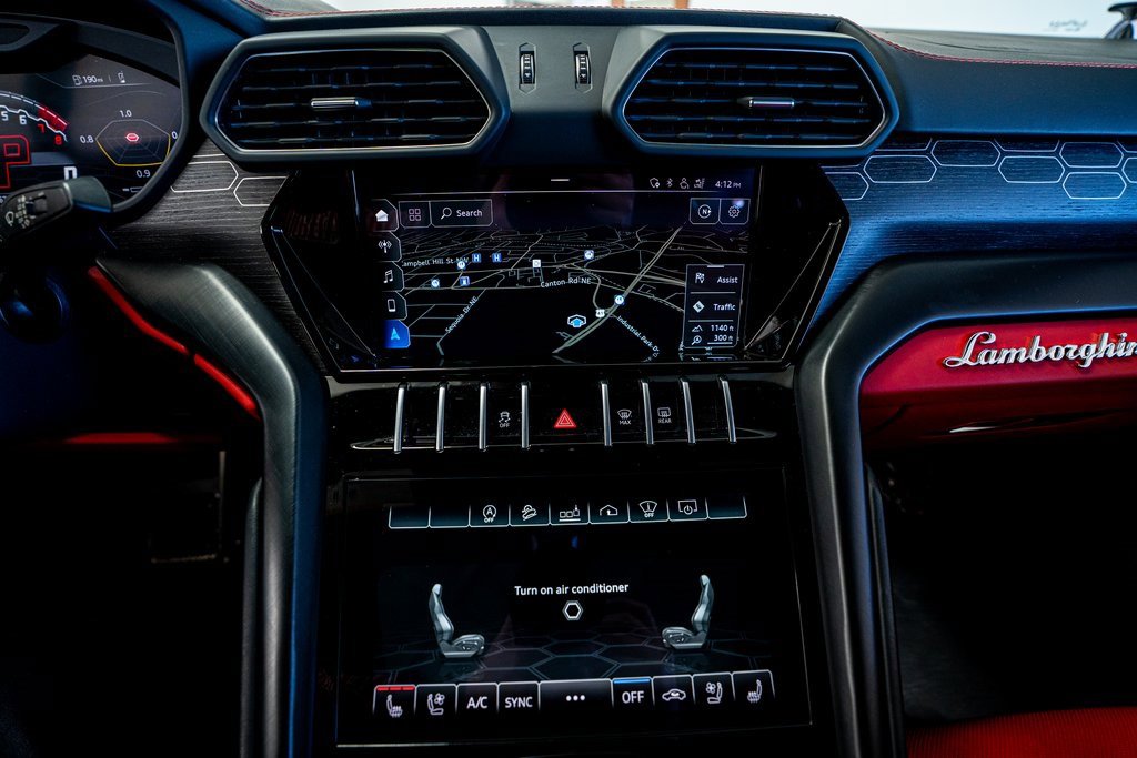 Used 2021 Lamborghini Urus image 49