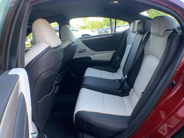 Used 2025 Lexus ES 350 F Sport image 23