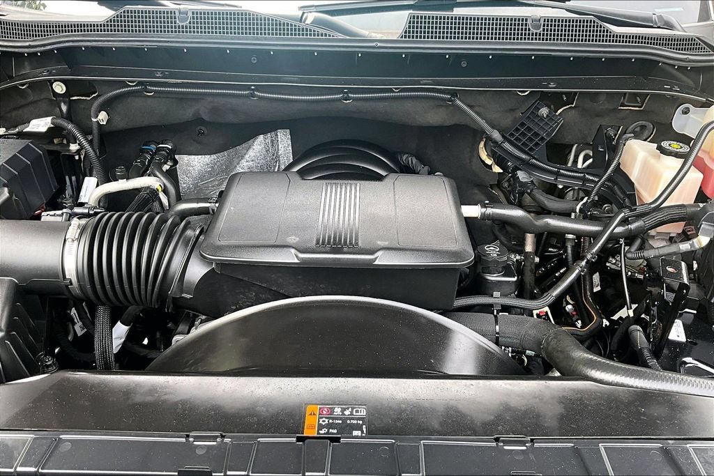 Used 2024 Chevrolet Silverado 2500 High Country w/ High Country Premium Package AWD/4WD image 13