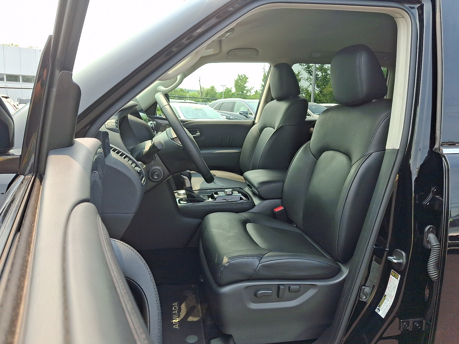 Used 2024 Nissan Armada SV w/ Cargo Package AWD/4WD image 14