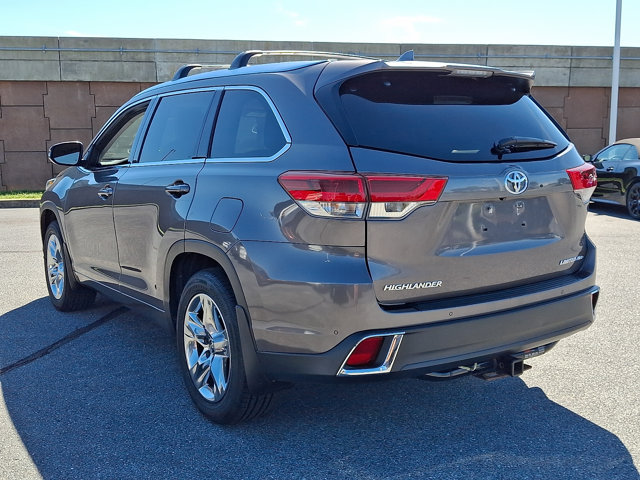 Used 2018 Toyota Highlander Limited AWD/4WD image 4