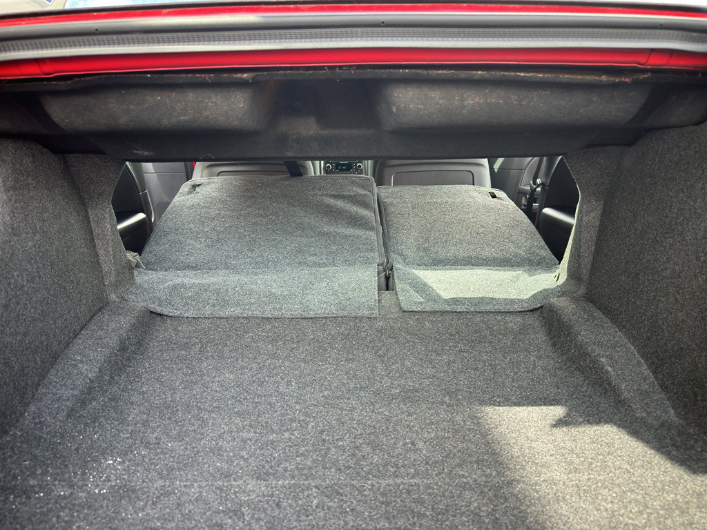 Used 2012 Dodge Challenger R/T image 30