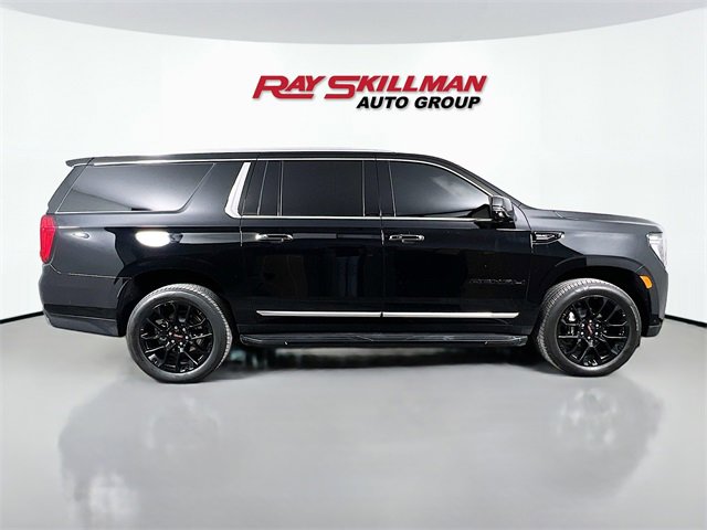 Used 2024 GMC Yukon XL Denali w/ Advanced Technology Package image 8