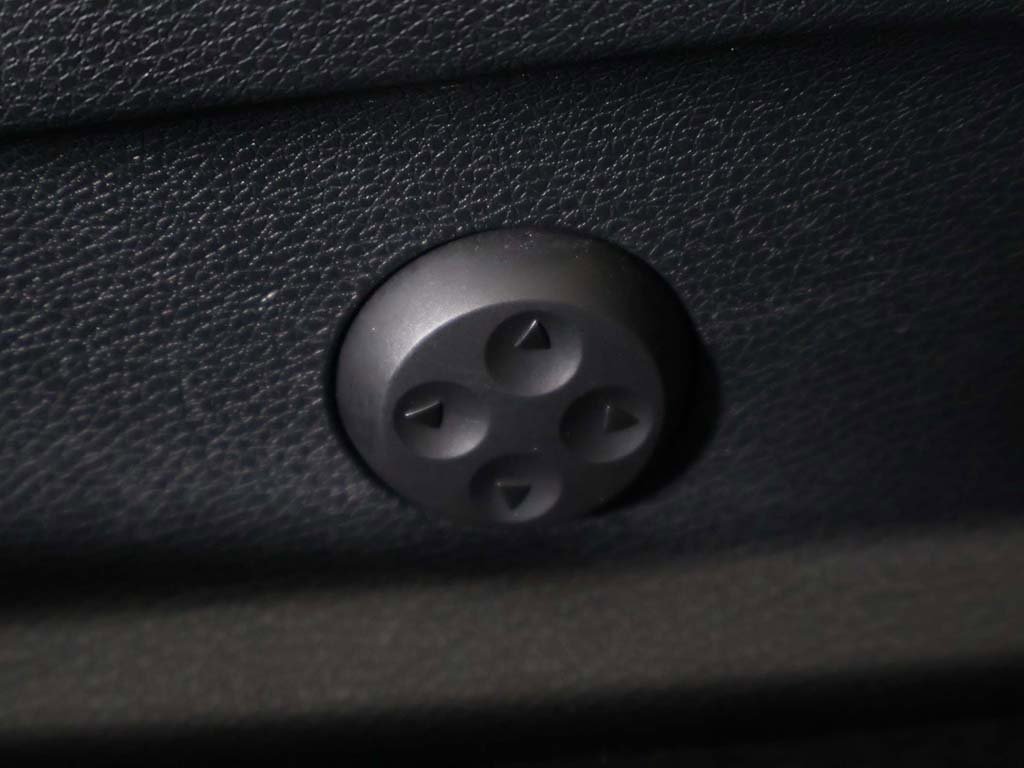 Used 2023 Mercedes-Benz E 450 4MATIC Coupe image 37