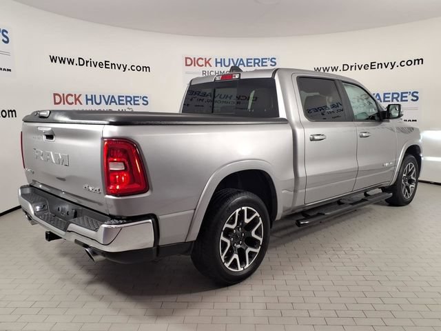Used 2025 RAM 1500 Laramie AWD/4WD image 4