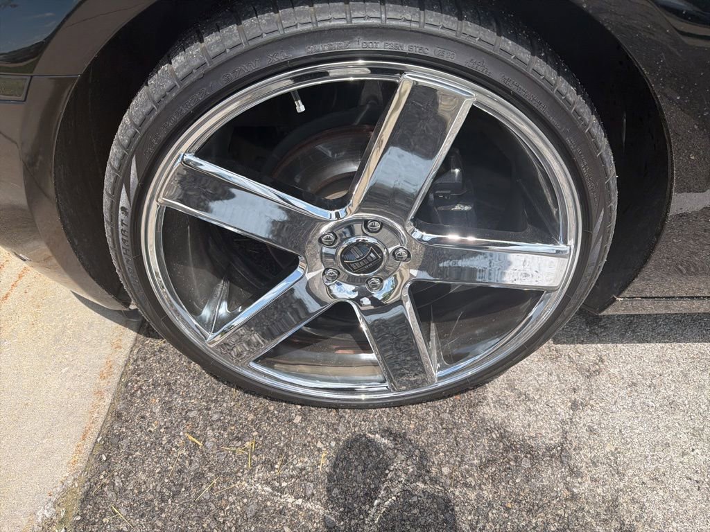 Used 2013 Chevrolet Camaro LT RWD image 5