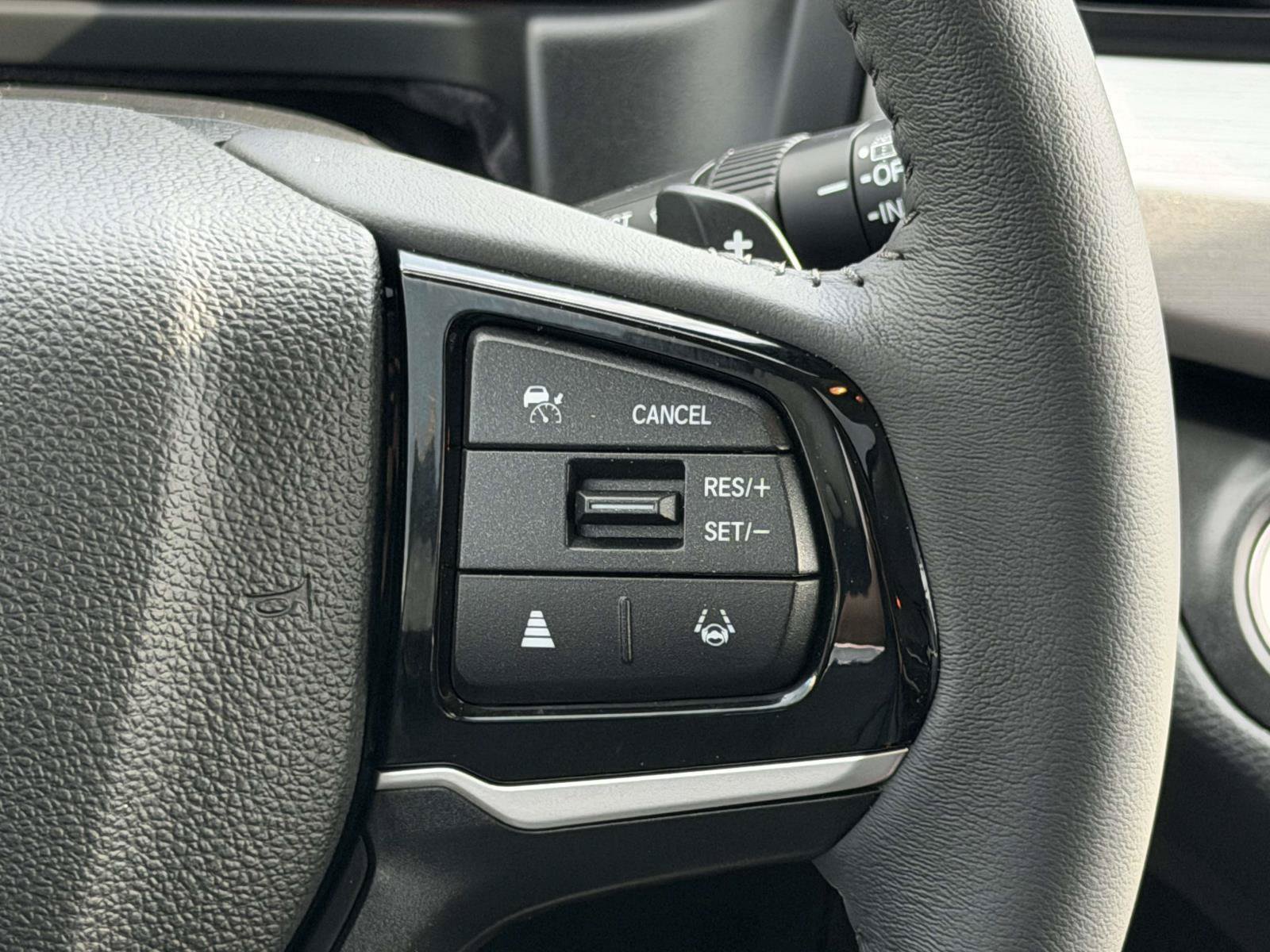 Certified 2026 Honda Odyssey EX-L image 18