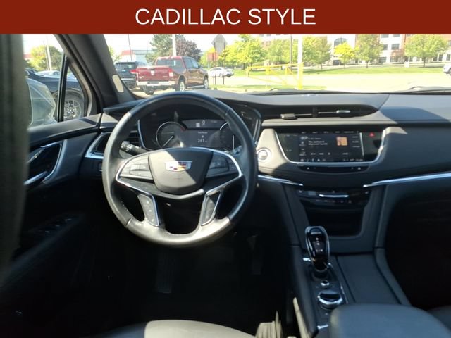 Used 2022 Cadillac XT5 Premium Luxury FWD image 18