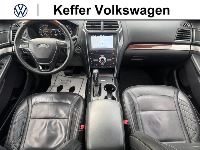 Used 2019 Ford Explorer Platinum AWD/4WD image 34