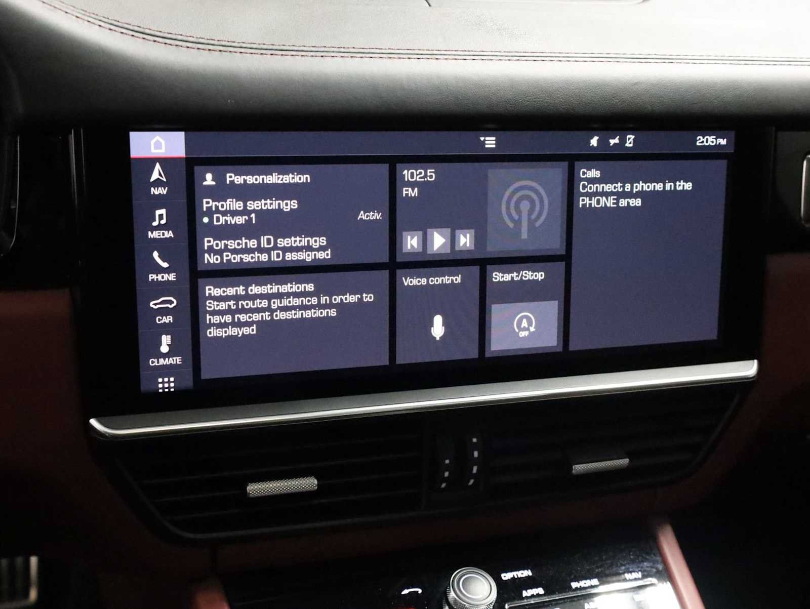 Used 2019 Porsche Cayenne Turbo AWD/4WD image 32