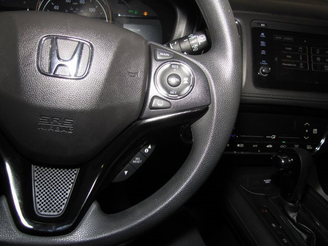 Used 2021 Honda HR-V EX image 6