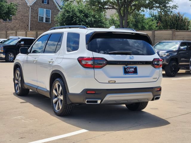 Used 2025 Honda Pilot Touring video 3