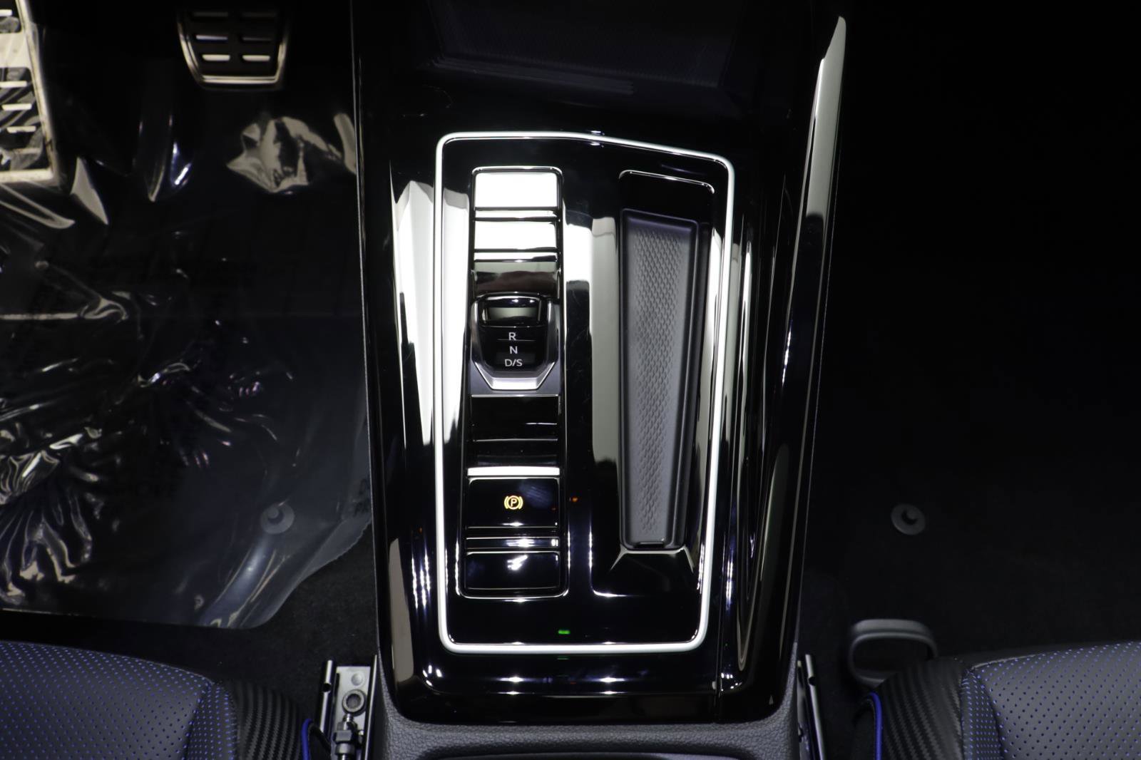 New 2026 Volkswagen Golf image 13