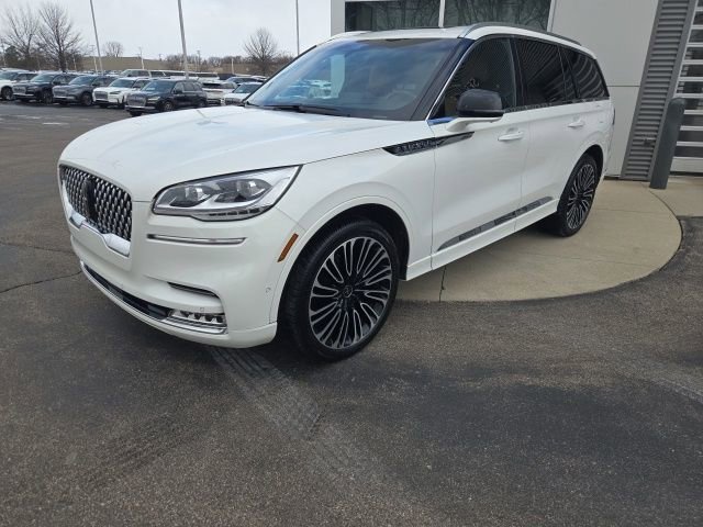 Certified 2023 Lincoln Aviator Black Label w/ Dynamic Handling Package image 14