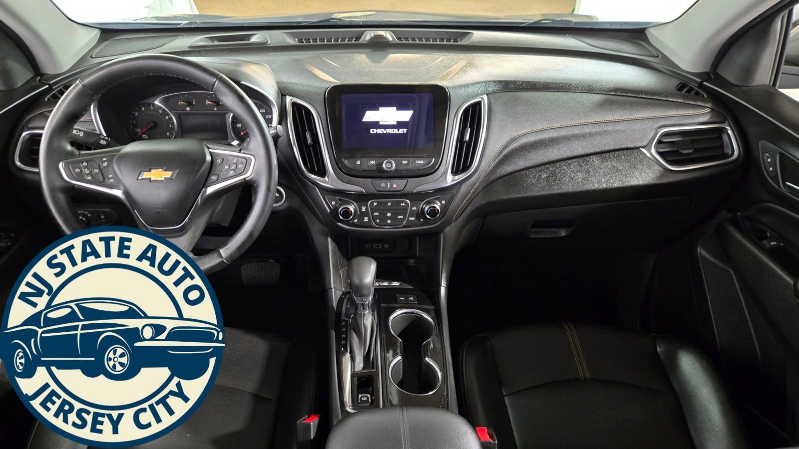 Used 2024 Chevrolet Equinox Premier AWD/4WD image 25