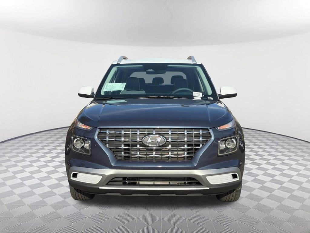 New 2026 Hyundai Venue SEL FWD image 2