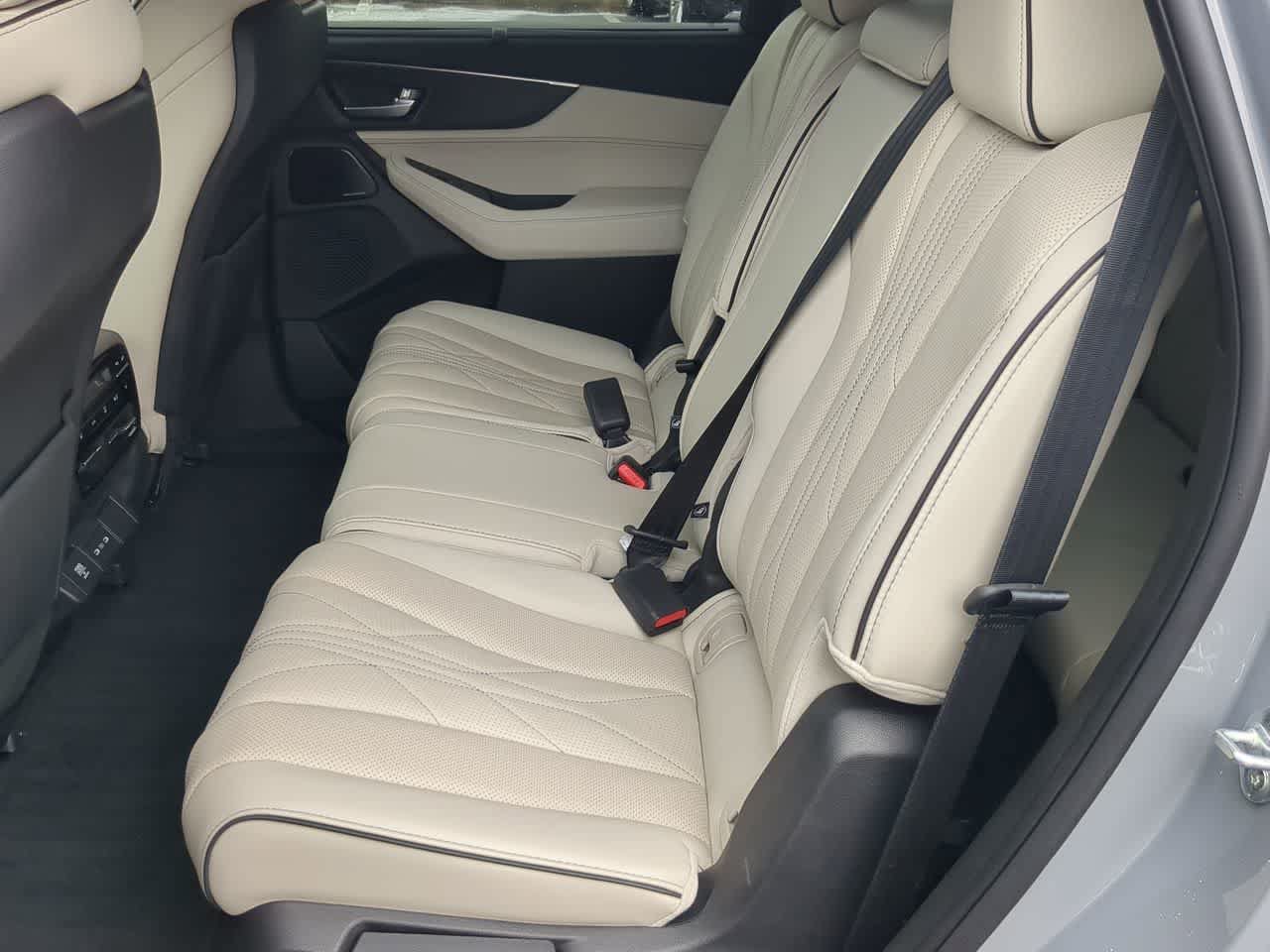 Used 2025 Acura MDX Type S AWD/4WD image 21