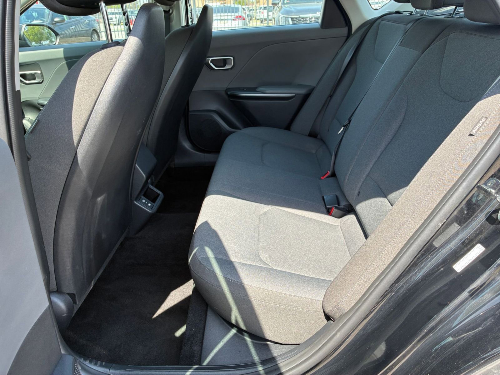 Used 2025 Kia K4 FWD image 19