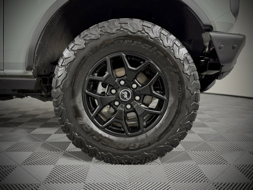 Used 2021 Ford Bronco Badlands image 19