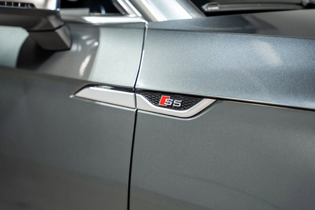 Used 2022 Audi S5 Premium w/ Convenience Package image 23