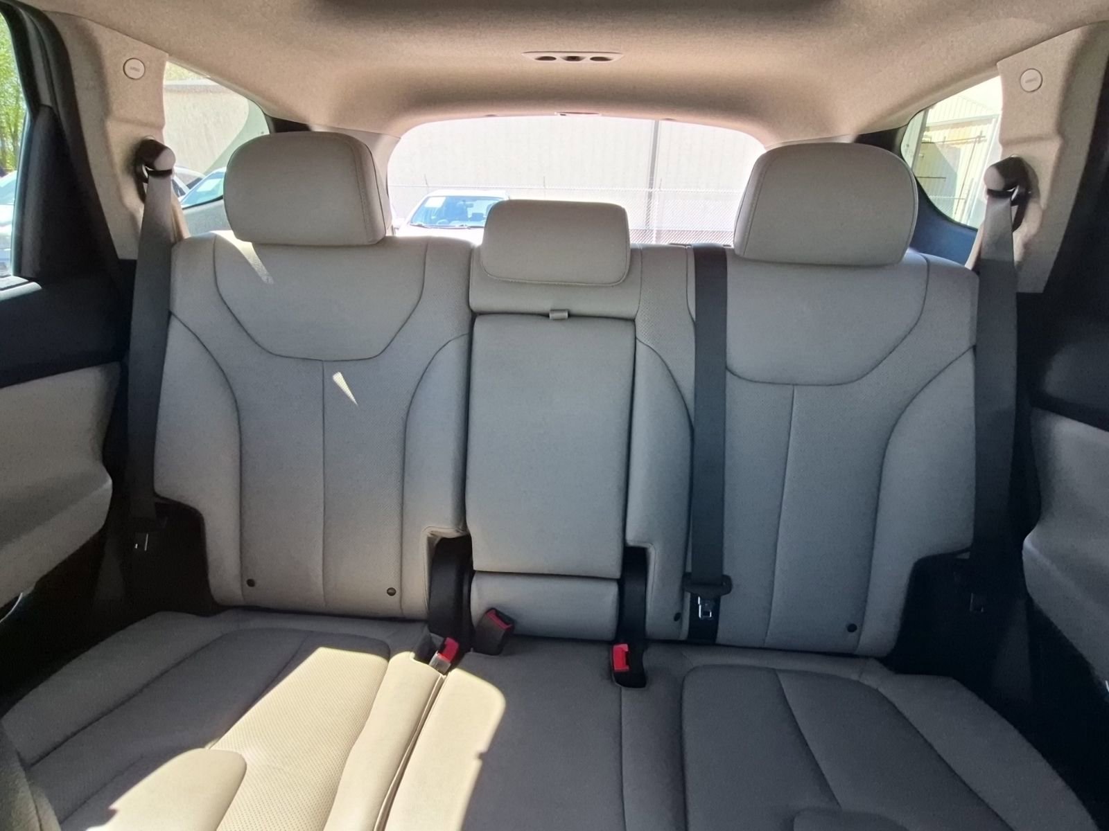 Used 2019 Hyundai Santa Fe AWD image 29