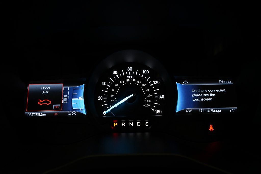 Used 2023 Ford Edge SEL w/ Convenience Package image 2