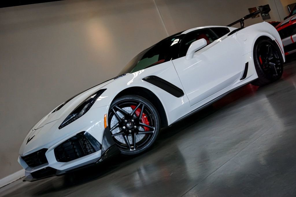 Used 2019 Chevrolet Corvette ZR1 image 90