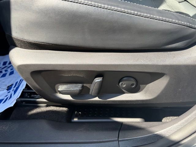 Used 2024 Mitsubishi Outlander SE image 16