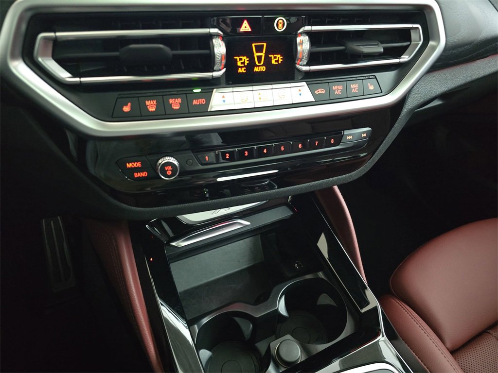 Used 2022 BMW X4 xDrive30i w/ M Sport Package 2 image 27