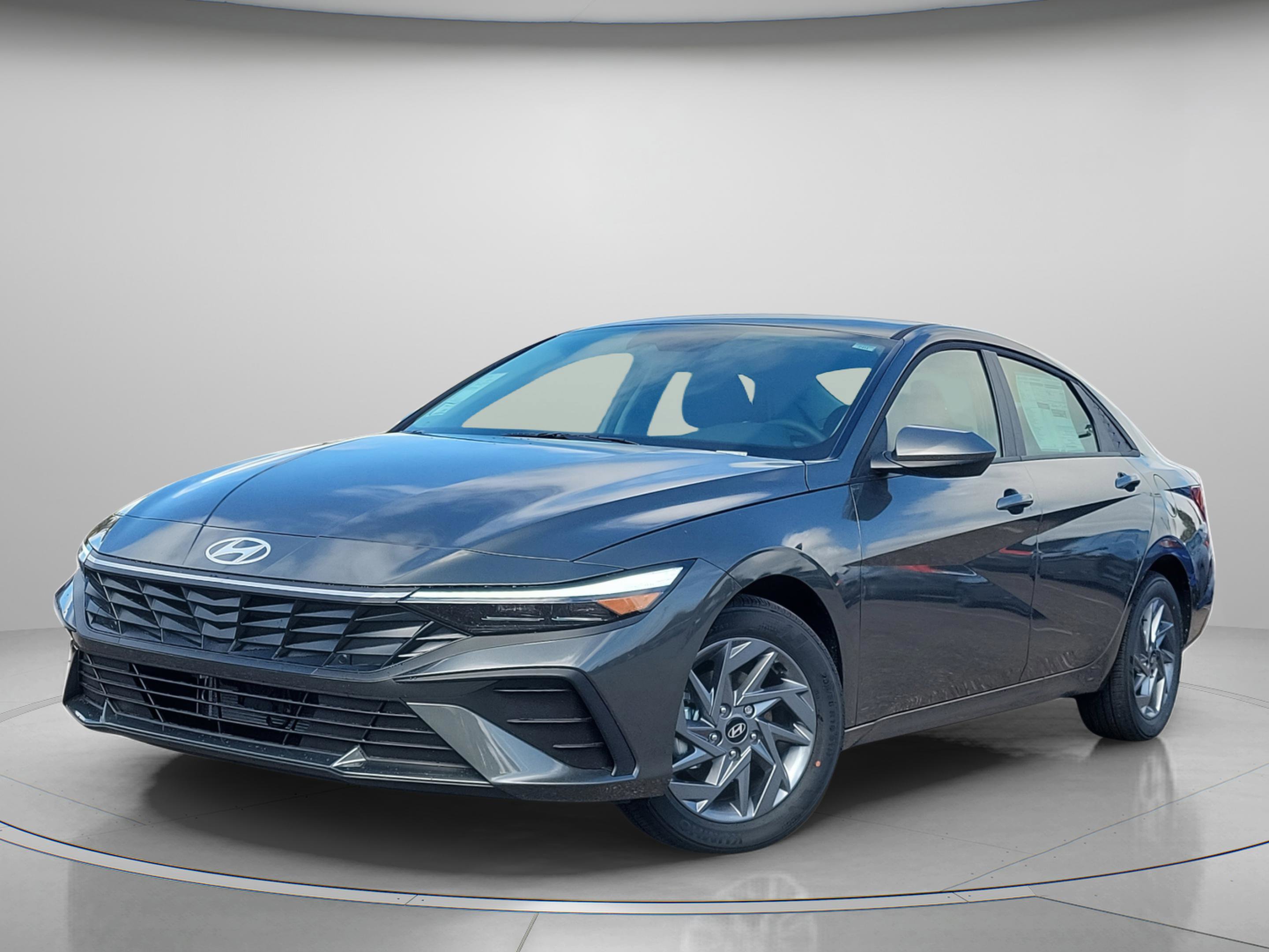 New 2026 Hyundai Elantra Blue image 2