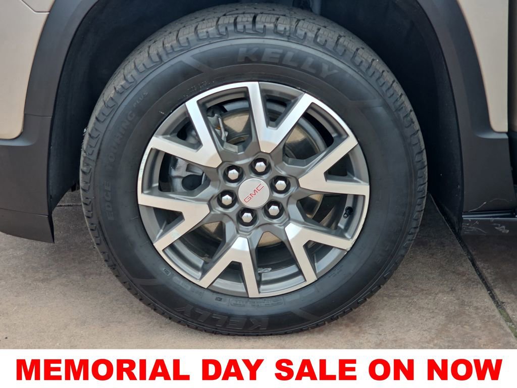 Used 2023 GMC Acadia SLE w/ Driver Convenience Package AWD/4WD image 37