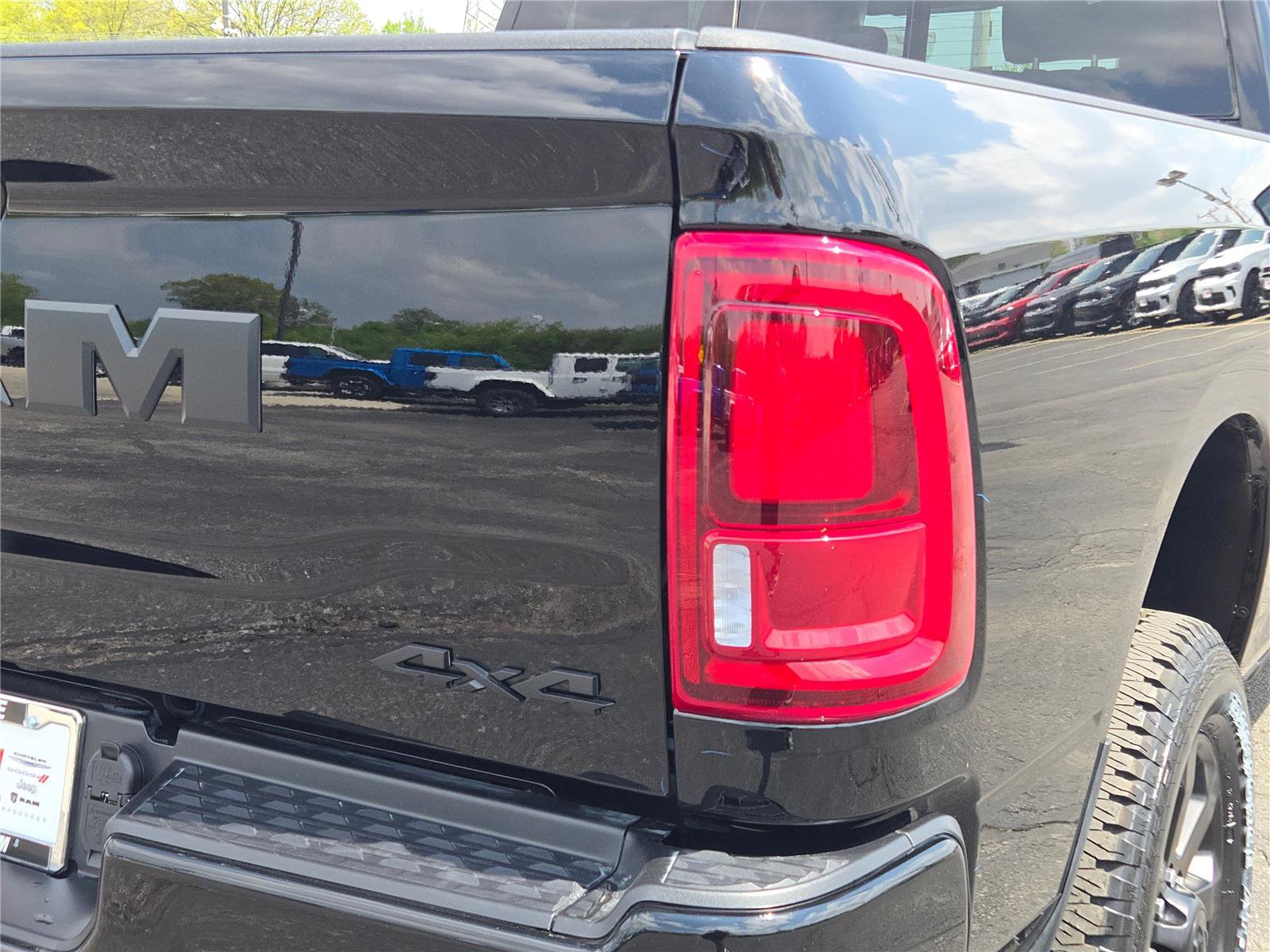 New 2025 RAM 2500 Laramie image 13