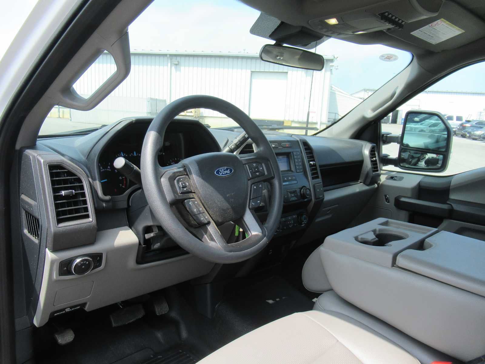 Used 2022 Ford F250 XL w/ Power Equipment Group RWD image 11