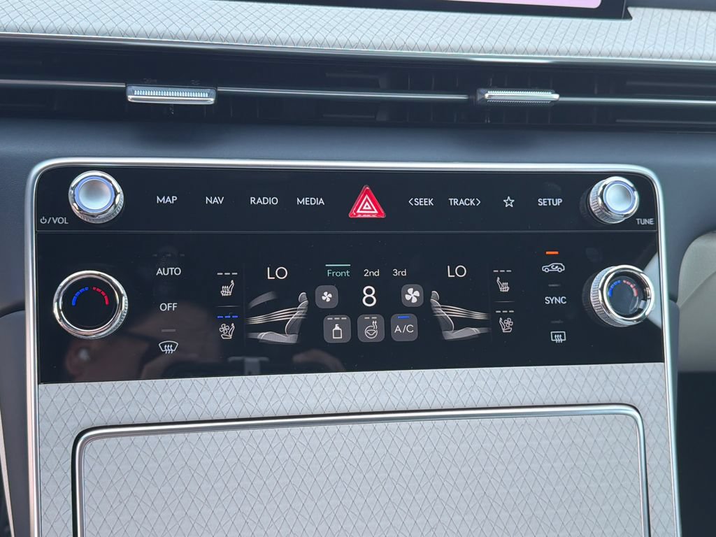 New 2026 Genesis GV80 3.5T Prestige AWD/4WD image 34