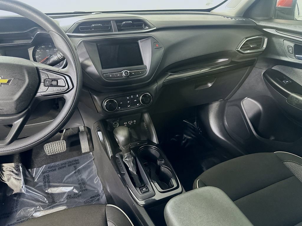 Used 2023 Chevrolet TrailBlazer LT image 19