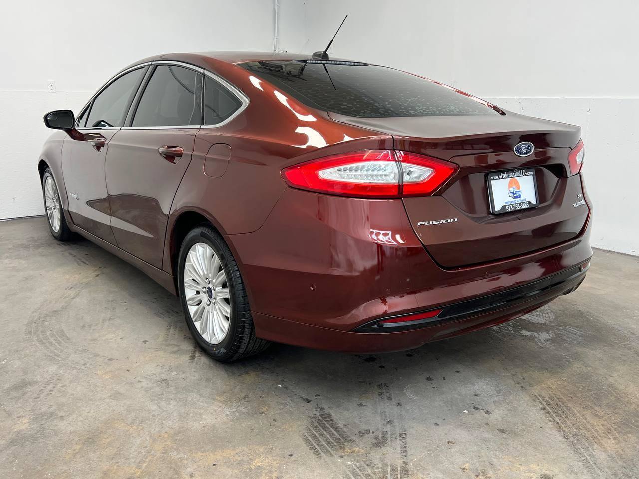 Used 2016 Ford Fusion SE w/ Equipment Group 502A FWD image 6