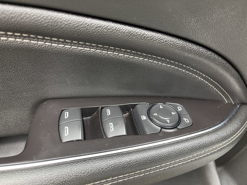 Used 2019 Buick Regal GS image 29
