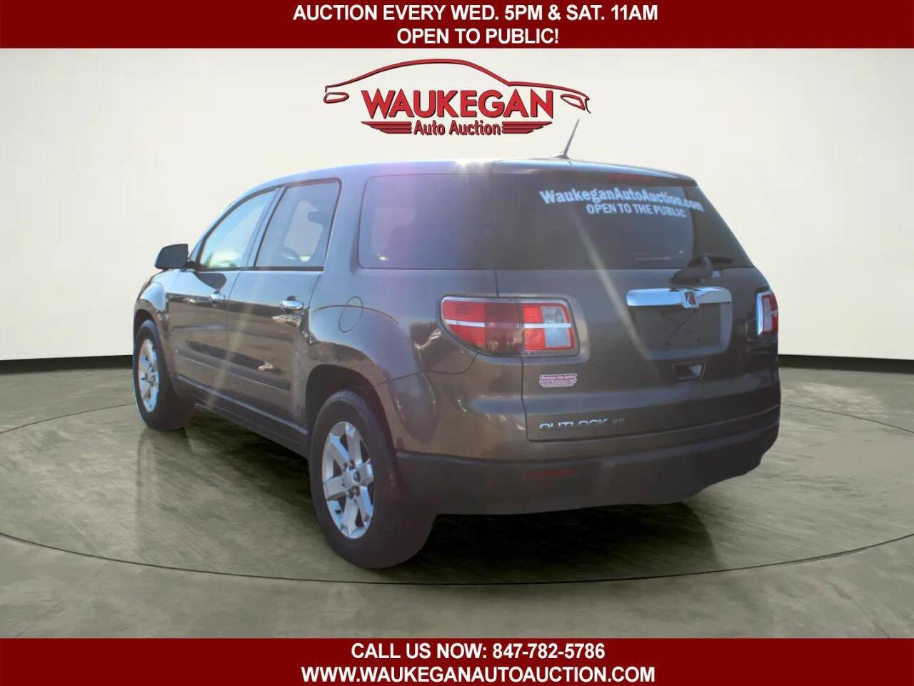 Used 2009 Saturn Outlook XE image 6