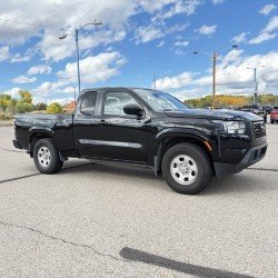 Used 2023 Nissan Frontier S w/ Technology Package