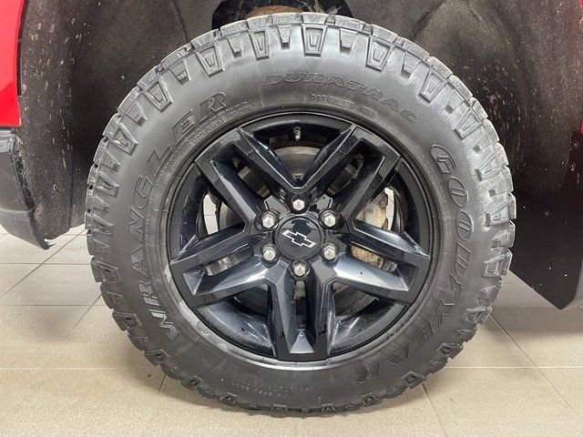 Used 2022 Chevrolet Silverado 1500 LT Trail Boss w/ Convenience Package II image 7